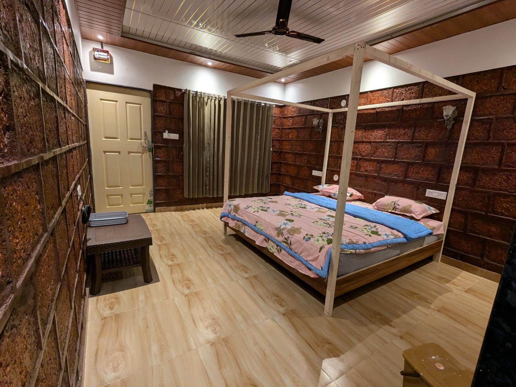 Chardara Agro Tourism Hotel Mahabaleshwar Exterior photo